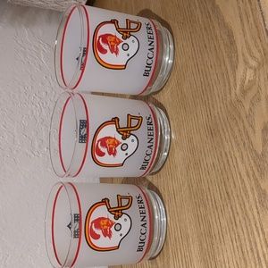 VINTAGE Tampa Bay Bucs Glasses